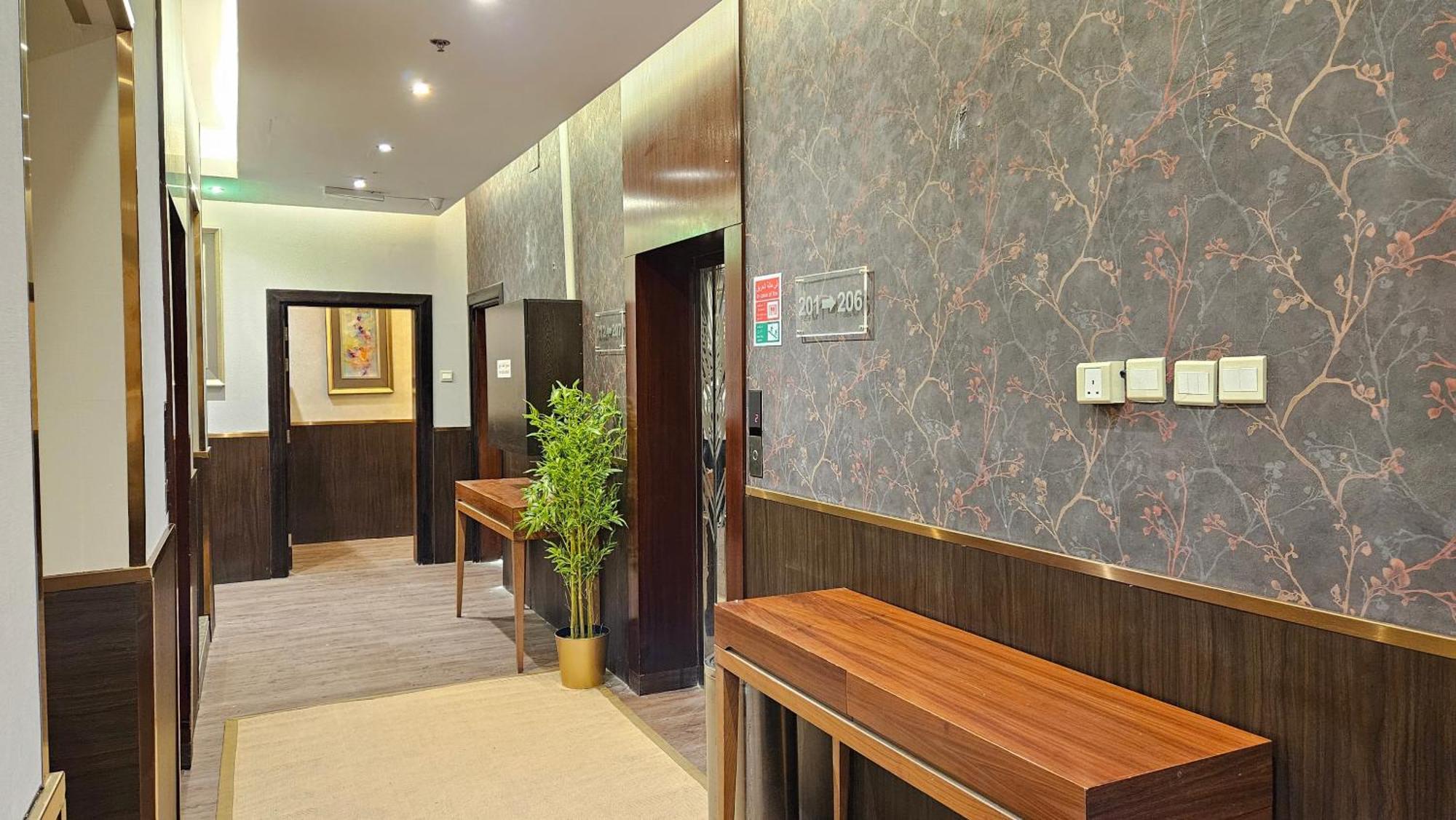 ราห์ฮาล อัล บาห์ร โฮเต็ล อพาร์ตเมนท์ Aparthotel เจดดาห์ ภายนอก รูปภาพ